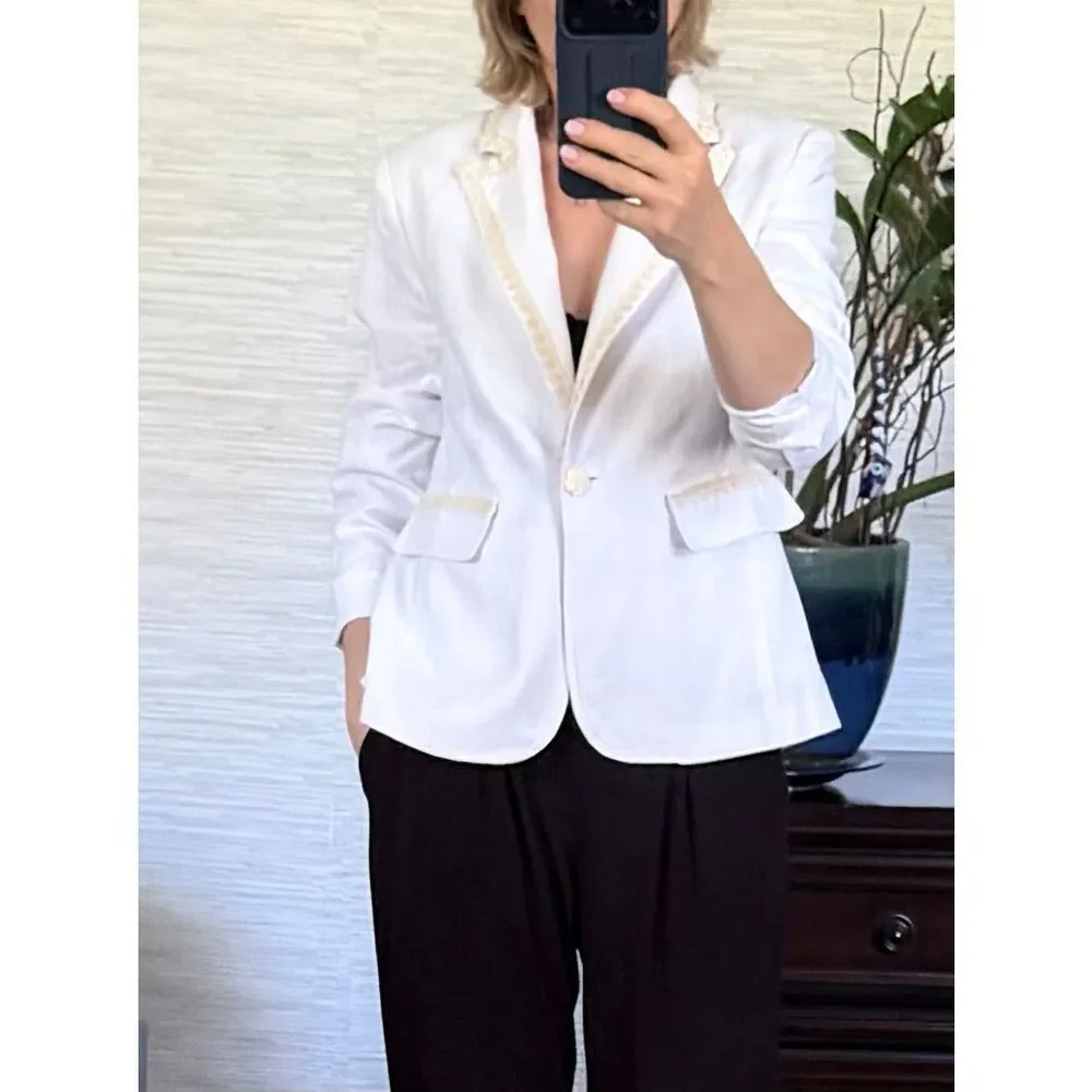 Chadwicks Classics Cream Linen Blend Blazer Size 2P Vintage Inspired